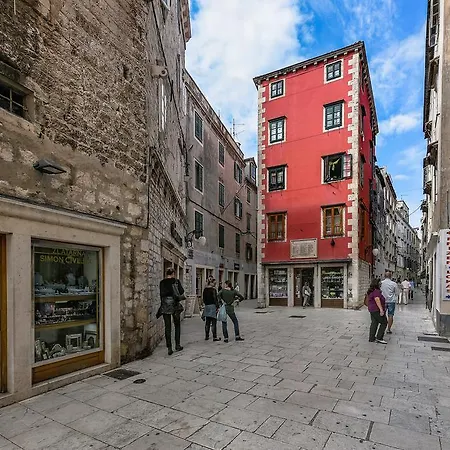 Apartment Skugor Sibenik